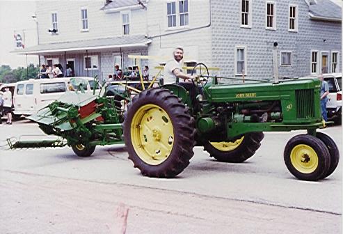 John Deere 50 with John Deere PTO Grain Binder